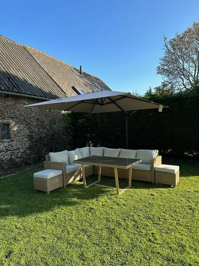 Manoir De La Ville Durand Binic 0*,